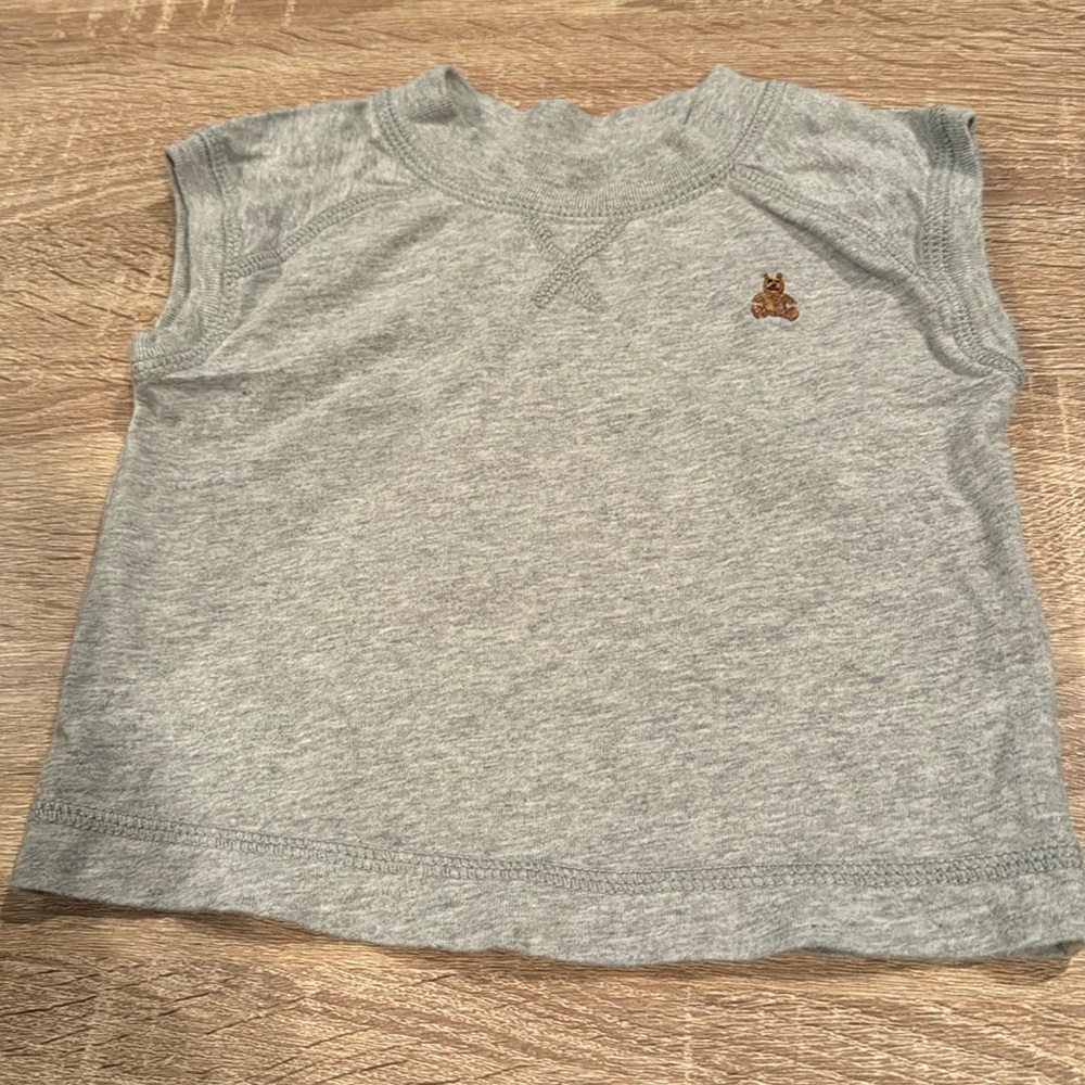 GAP Shirt